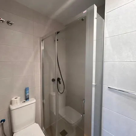 Апартаменти New & Cosy At