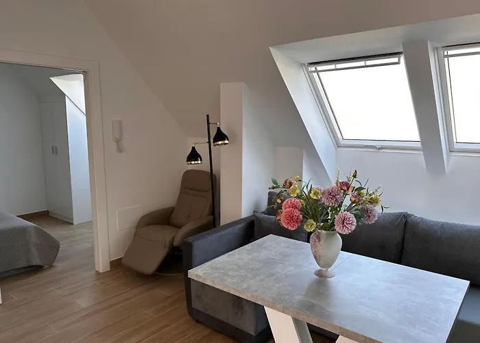 New & Cosy At Apartamento